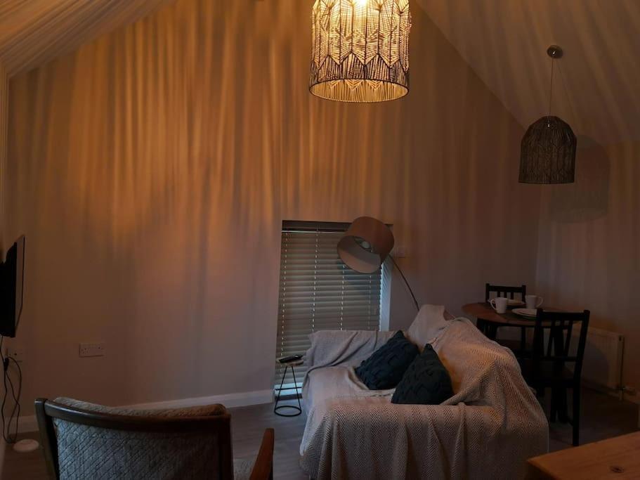 Converted Cattle Barn Overlooking Strangford Lough ニュートナーズ エクステリア 写真
